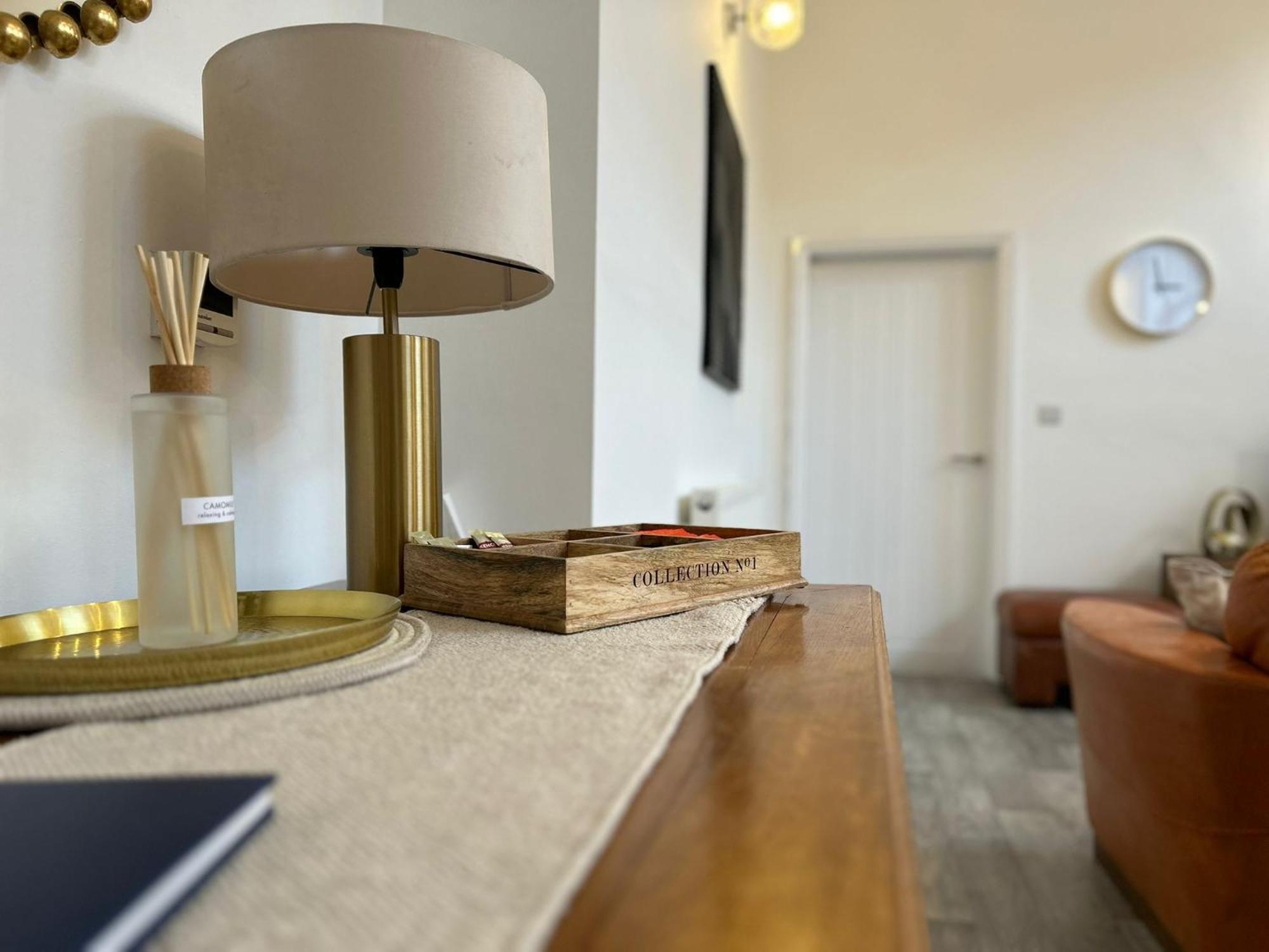 Whitchurch High Street Hideaway Εξωτερικό φωτογραφία
