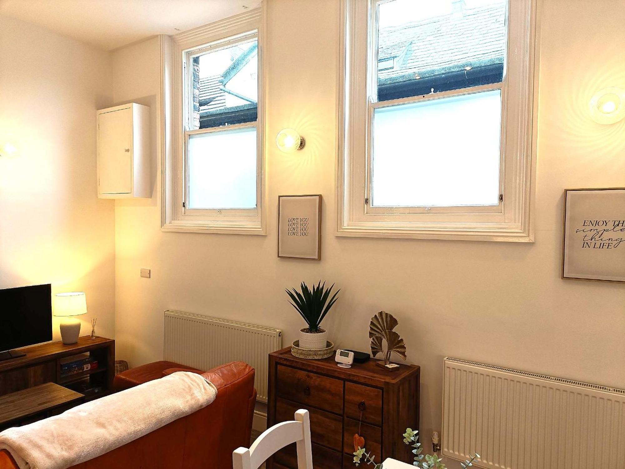 Whitchurch High Street Hideaway Εξωτερικό φωτογραφία