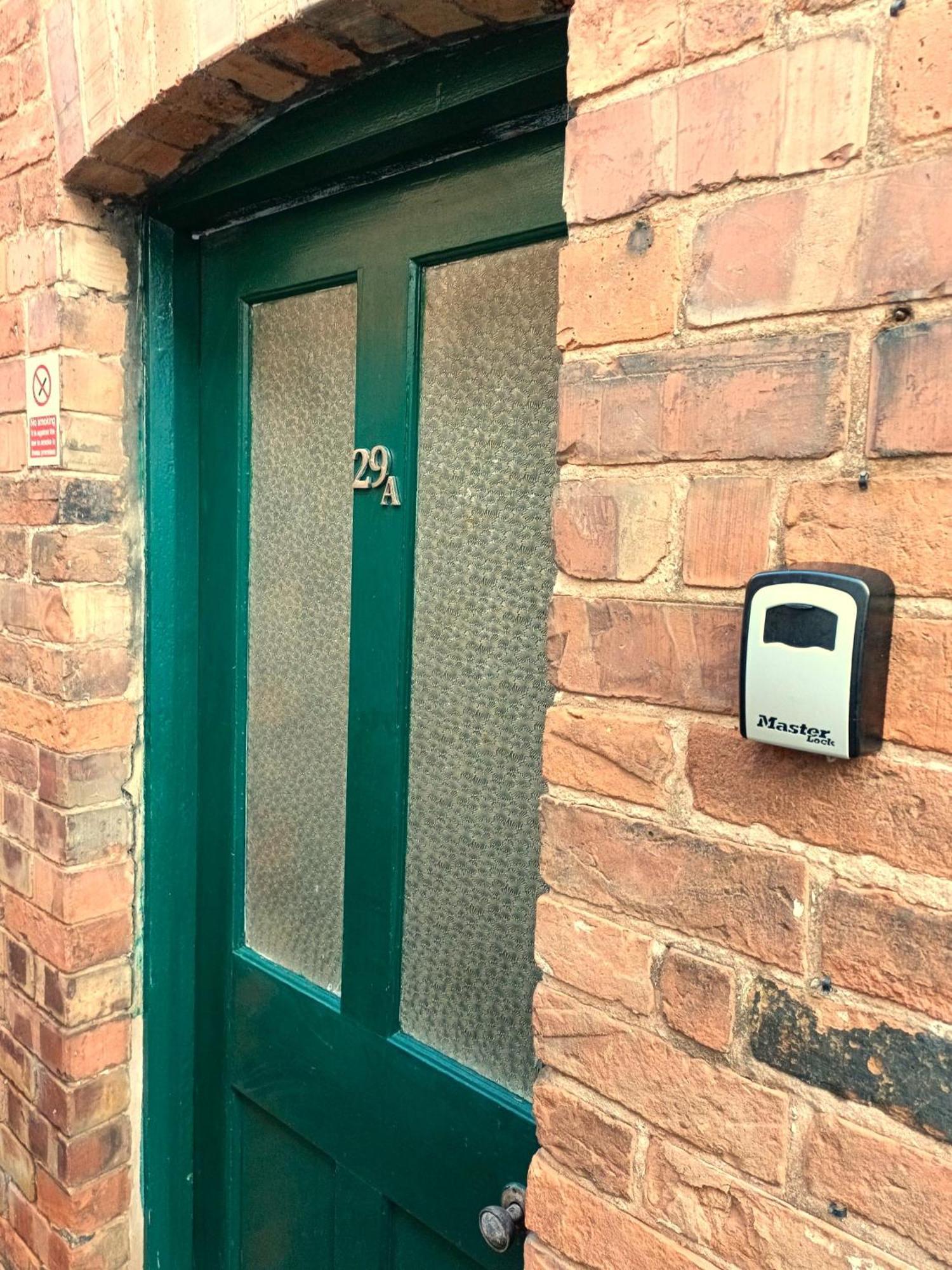 Whitchurch High Street Hideaway Εξωτερικό φωτογραφία